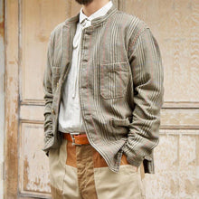 Load image into Gallery viewer, Vintage stand-up plaid patch pocket jacket