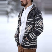 Load image into Gallery viewer, Fashion printed loose folding collar sweater
